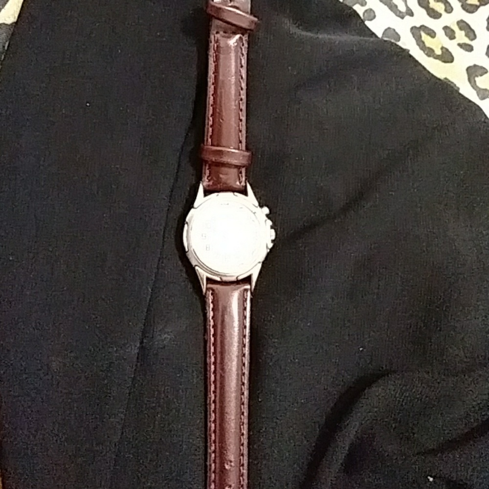 Watch - Picture 2 of 2